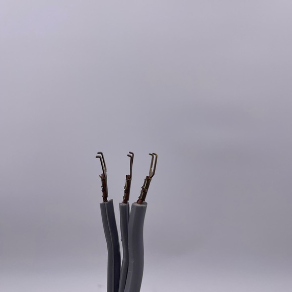 Range / Dryer Power Supply Cord 4 ft Model E72389-F Gray 3 Prong Replacement - Picture 4 of 5